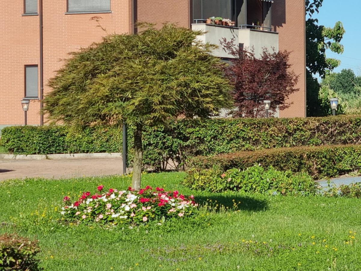 La Casetta Di Grazia E Nino Lägenhet Buccinasco Exteriör bild